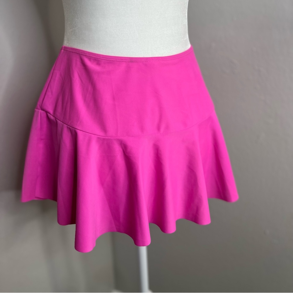 Nylon sports skirt
